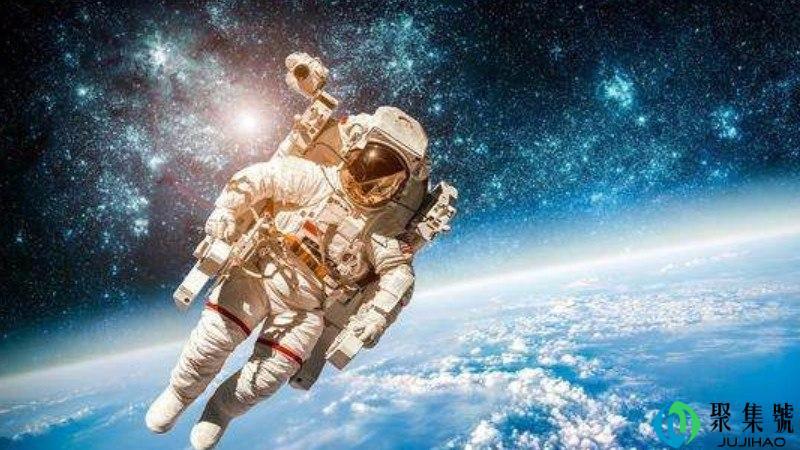 杨利伟在太空时听到的敲击声是什么