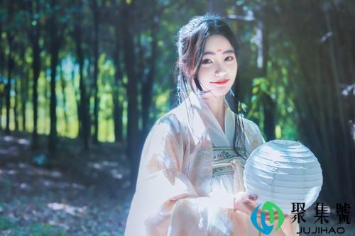 汉服龙母的由来