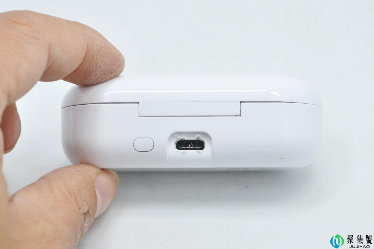 华为无线耳机充电方式