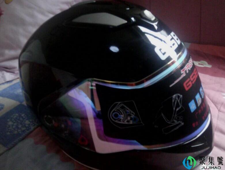 头盔炫彩镜片能防晒吗