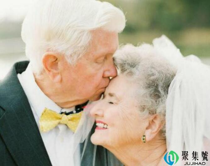 姑奶奶的老公应该叫什么