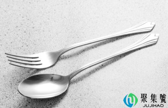 叉子和勺子的寓意
