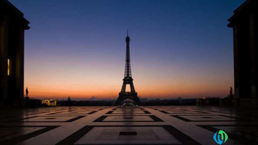 埃菲尔铁塔有多高