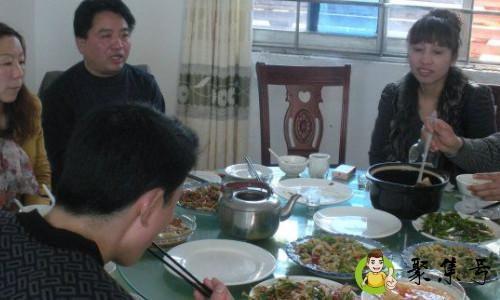 14个人点几个菜