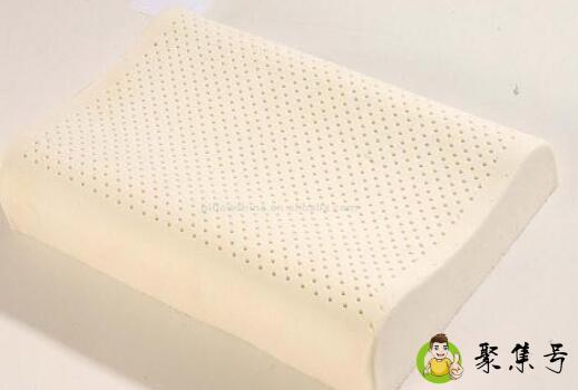 乳胶有味道正常吗