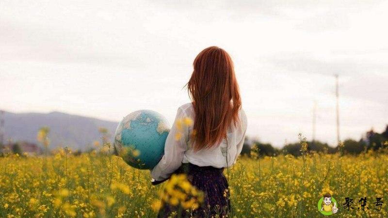 人生海海，浮云开外的意思