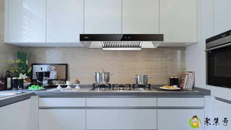 如何擦油烟机上的污渍