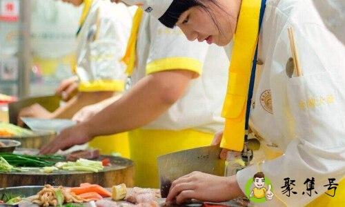 拿菜刀的正确姿势