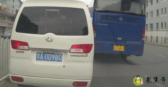 并线和变道的区别图示