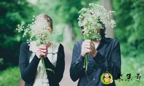 分手后女生放不下的表现