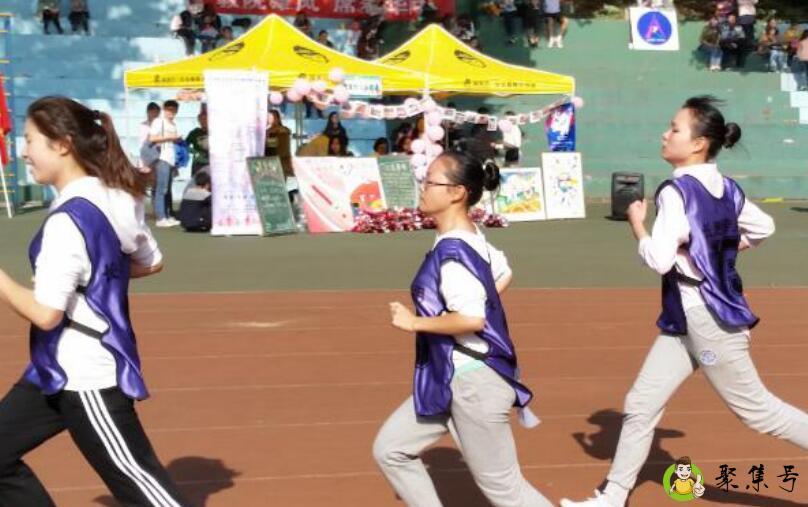 女生八百米及格时间