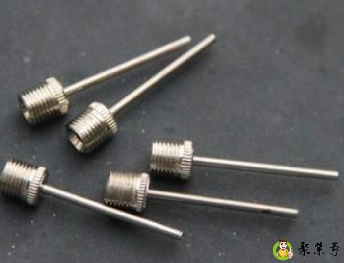 篮球打气筒气针怎么塞