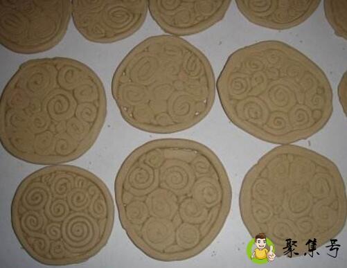 泥条和泥块的区别