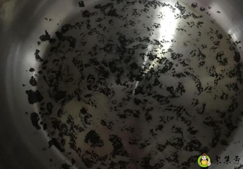 黑锅底清洗的小妙招