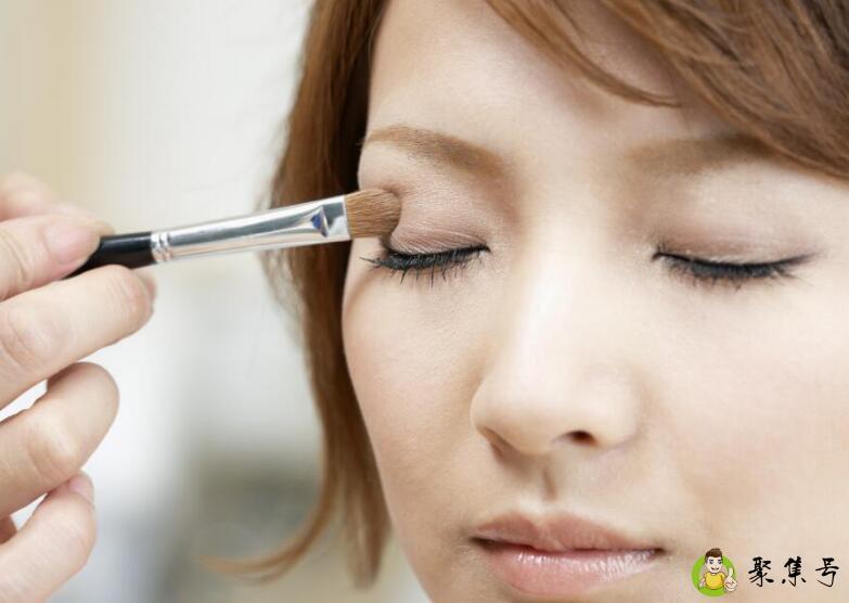 眼影方式技巧教程
