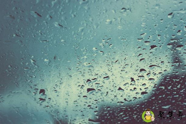 玻璃粘上胶如何清理