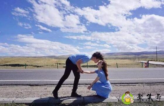 情侣压马路是什么意思