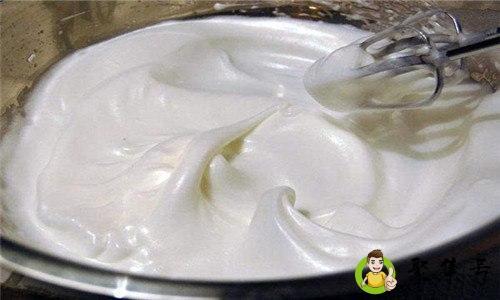 蛋白打发可以直接吃吗