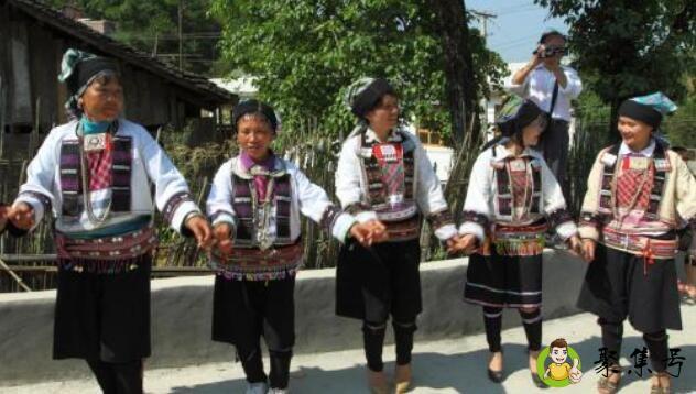 白彝族和黑彝族有什么区别