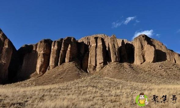 柴达木盆地位于青藏高原吗