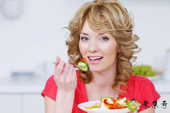 女性正常摄入多少千卡