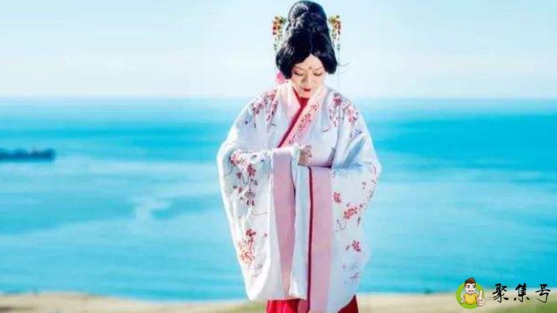 影楼装和汉服的区别