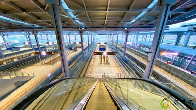 高架层候车厅是什么意思