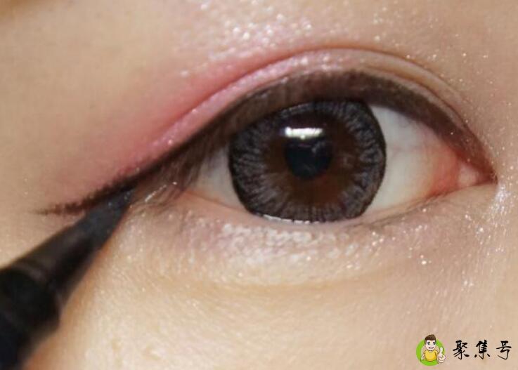 多情眼是什么意思