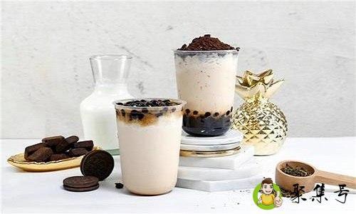 秋天的第一杯奶茶是什么含义