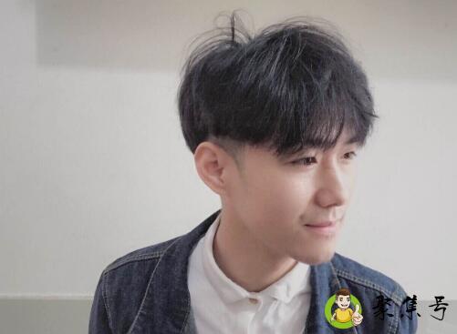 用眼神暗示是什么意思