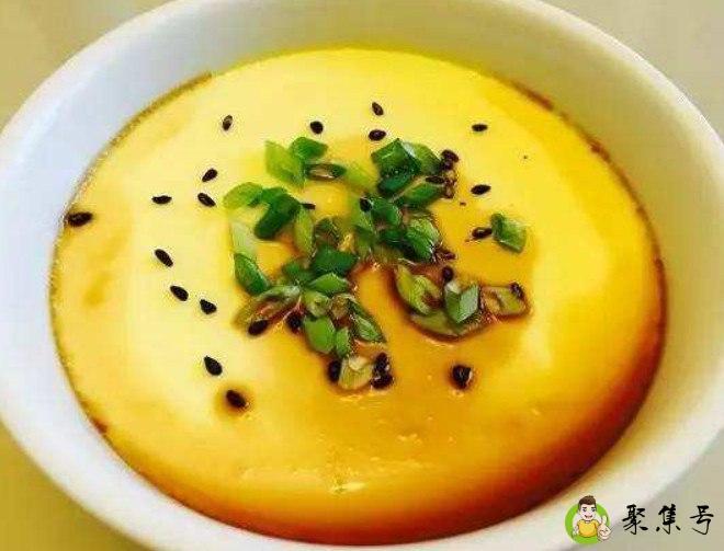 蒸的鸡蛋羹发黑能吃吗