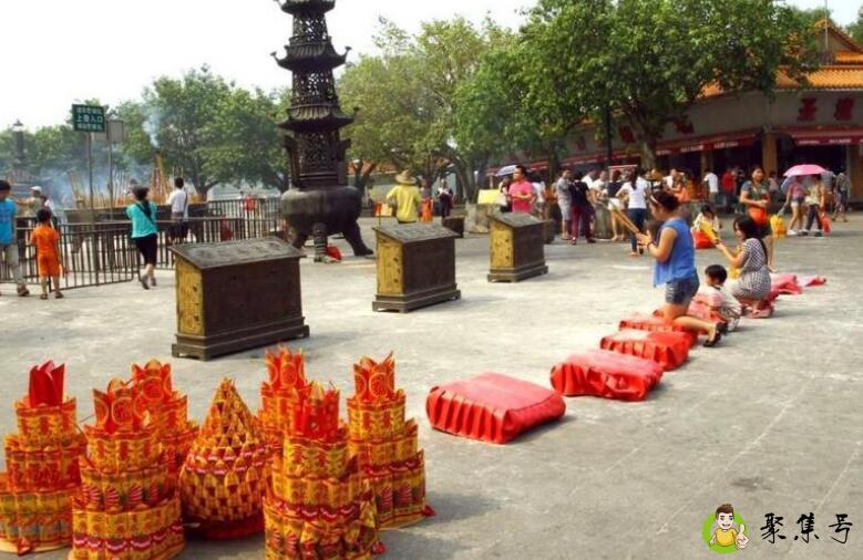 礼佛与拜佛区别