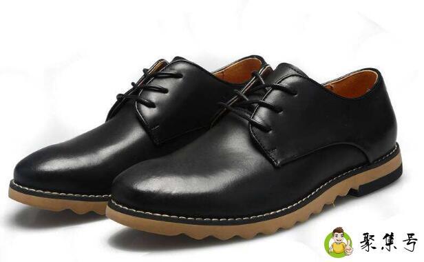 皮鞋穿大了怎么办