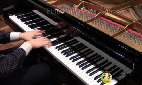 如何辨别钢琴是否二手