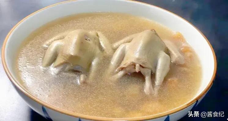 鸽子汤怎么炖好喝又营养(怎么煲鸽子汤下奶)